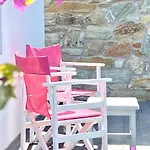 Holiday home Svolis Townhouse - Urban Oasis With Pool & Garden *