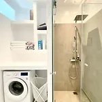 Holiday home Svolis Townhouse - Urban Oasis With Pool & Garden