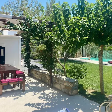 Holiday home Svolis Townhouse - Urban Oasis With Pool & Garden